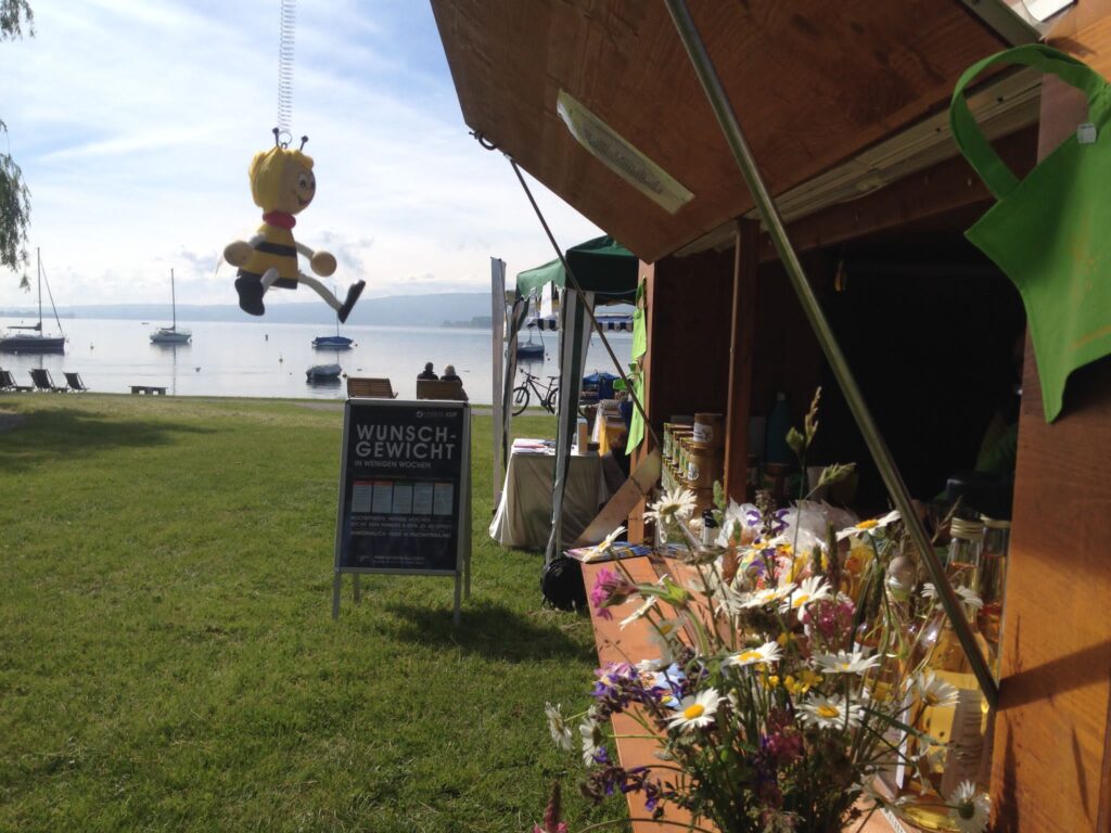 Marktwagen Singener Stadtimkerin am Bodensee